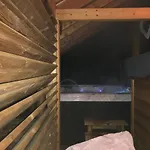 Avec Jacuzzi Et Piscine, Deco Soignee Esprit Cocooning