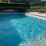 Horská chata Avec Jacuzzi Et Piscine, Deco Soignee Esprit Cocooning Ramonchamp