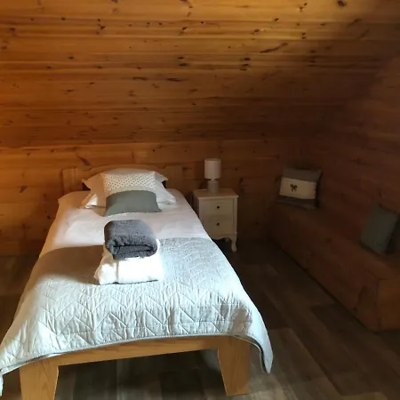Avec Jacuzzi Et Piscine, Déco Soignée Esprit Cocooning * Ramonchamp
