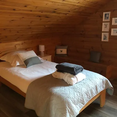 Avec Jacuzzi Et Piscine, Deco Soignee Esprit Cocooning
