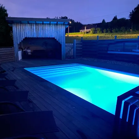 Avec Jacuzzi Et Piscine, Deco Soignee Esprit Cocooning * Ramonchamp