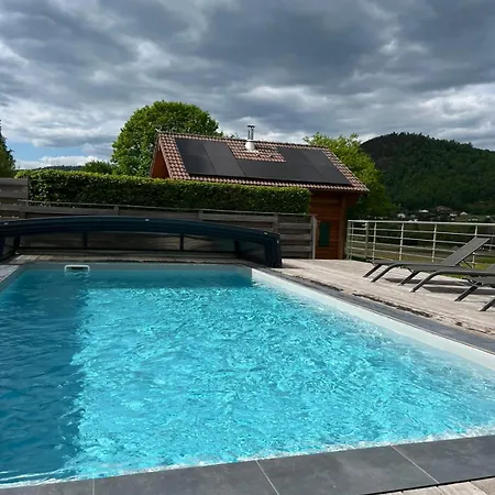 Avec Jacuzzi Et Piscine, Deco Soignee Esprit Cocooning *