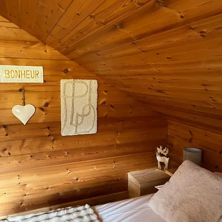 Chalet Avec Jacuzzi Et Piscine, Deco Soignee Esprit Cocooning *