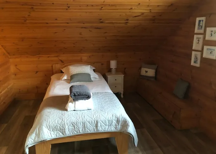 Avec Jacuzzi Et Piscine, Deco Soignee Esprit Cocooning * Ramonchamp