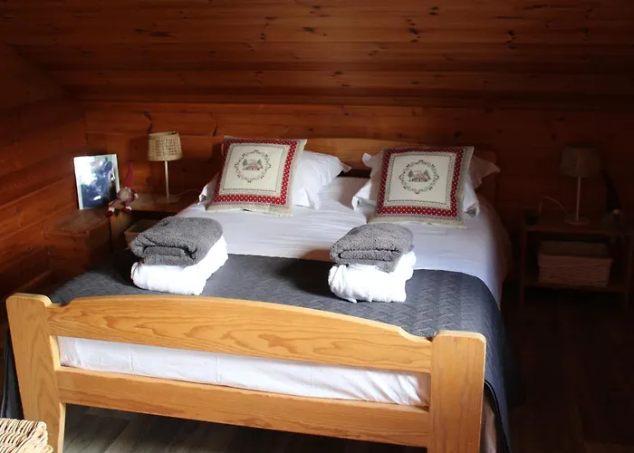 Avec Jacuzzi Et Piscine, Deco Soignee Esprit Cocooning * Ramonchamp