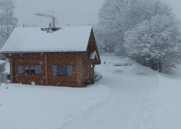 Avec Jacuzzi Et Piscine, Deco Soignee Esprit Cocooning *