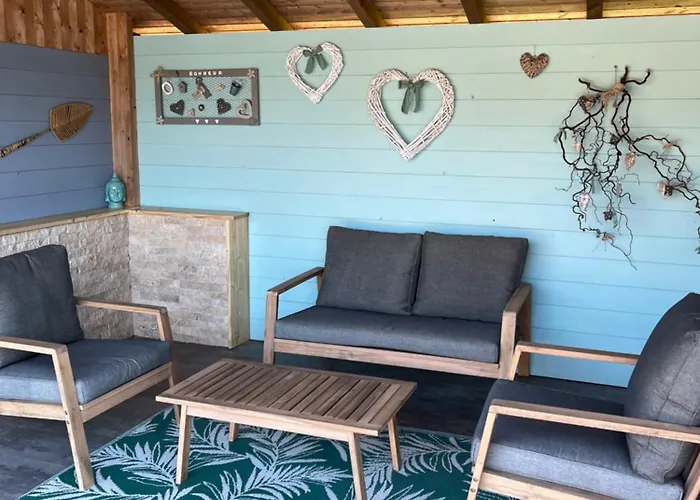 Avec Jacuzzi Et Piscine, Deco Soignee Esprit Cocooning Ramonchamp