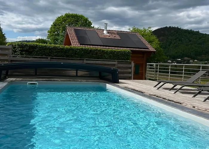 Avec Jacuzzi Et Piscine, Deco Soignee Esprit Cocooning *